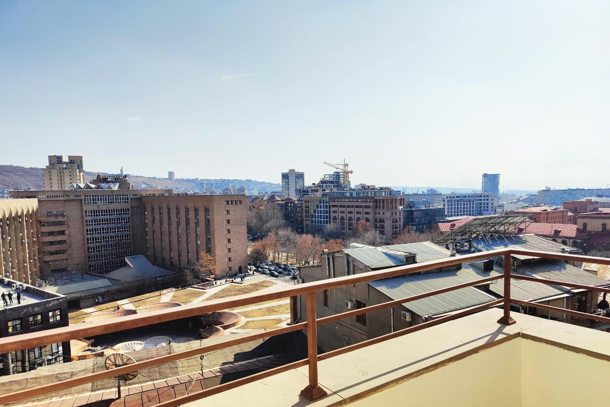 3 Bedroom Apartment In Homey Residence Jereván Kültér fotó